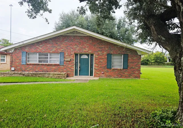 Photo 1 of Single family home for sale at 3507 Suwanee Dr, Montgomery, AL 36108 | MLS# 590983 | Listing updated on 2026-10-05
