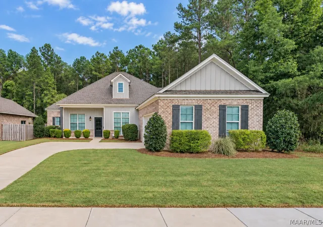 Photo 1 of Single family home for sale at 8549 Sunrise Loop, Montgomery, AL 36116 | MLS# 590996 | Listing updated on 2026-10-09