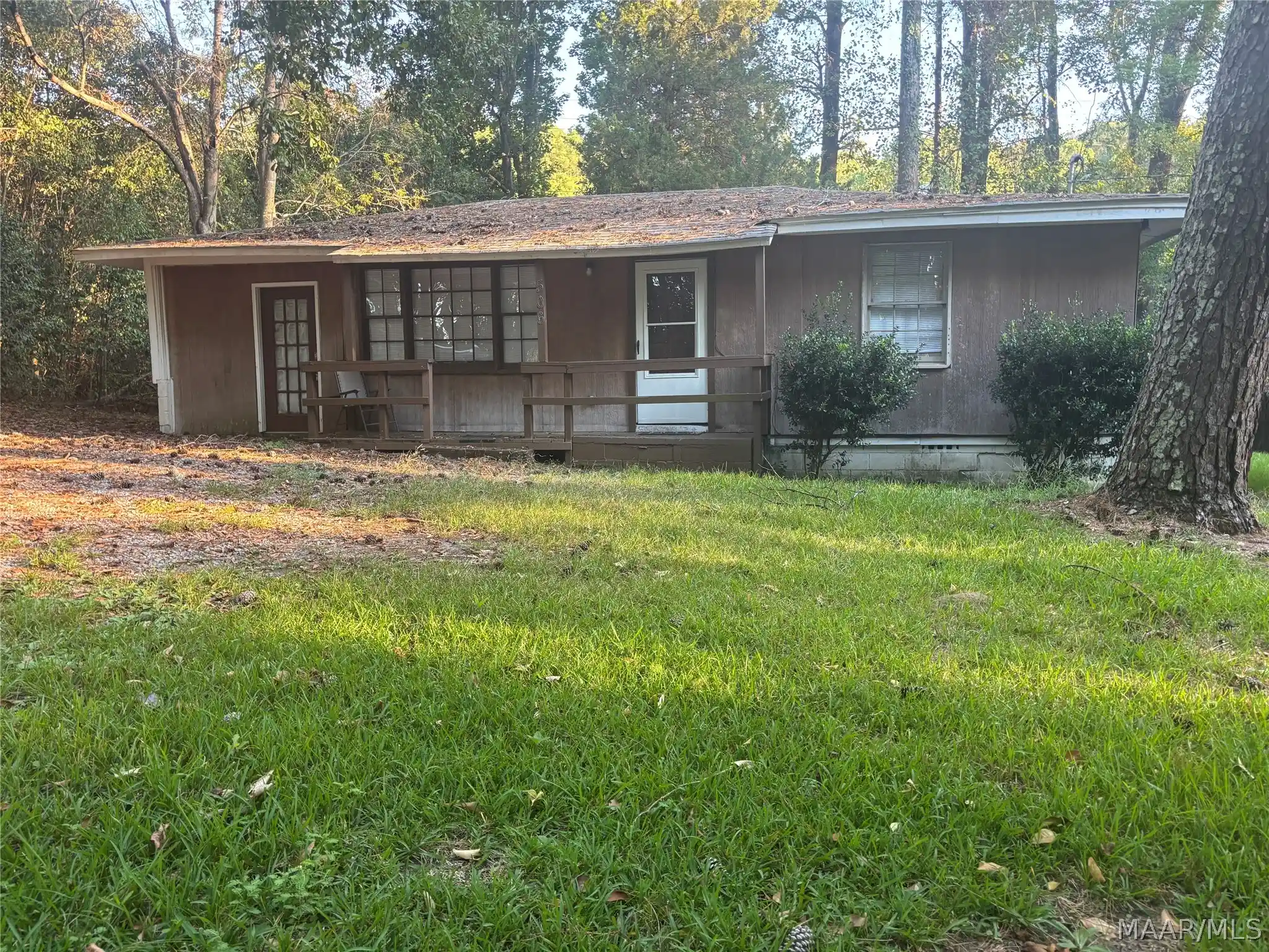 Photo 1 of Single family home for sale at 506 Green St, Wetumpka, AL 36092 | MLS# 590978 | Listing updated on 2026-10-14