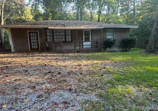 Photo 2 of Single family home for sale at 506 Green St, Wetumpka, AL 36092 | MLS# 590978 | Listing updated on 2026-10-05
