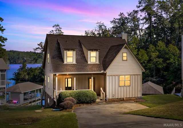 Photo 1 of Single family home for sale at 254 Cottage Dr, Rockford, AL 35136 | MLS# 590943 | Listing updated on 2026-10-08