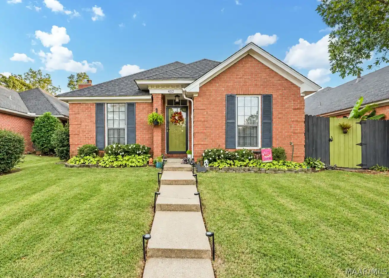 Photo 1 of Single family home for sale at 452 Caldwell Pl, Montgomery, AL 36109 | MLS# 591028 | Listing updated on 2026-10-21