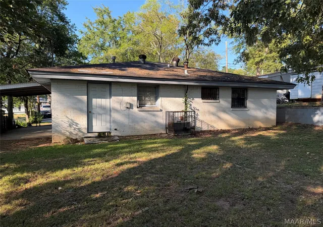 Photo 3 of Single family home for sale at 1716 Midway St, Montgomery, AL 36110 | MLS# 591054 | Listing updated on 2026-10-06