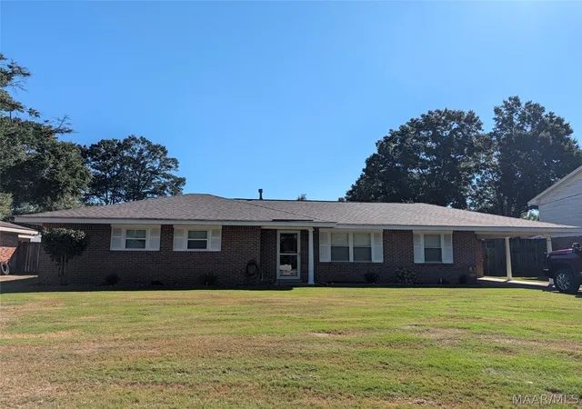 Photo 1 of Single family home for sale at 1321 Huie St, Prattville, AL 36066 | MLS# 591089 | Listing updated on 2026-10-11