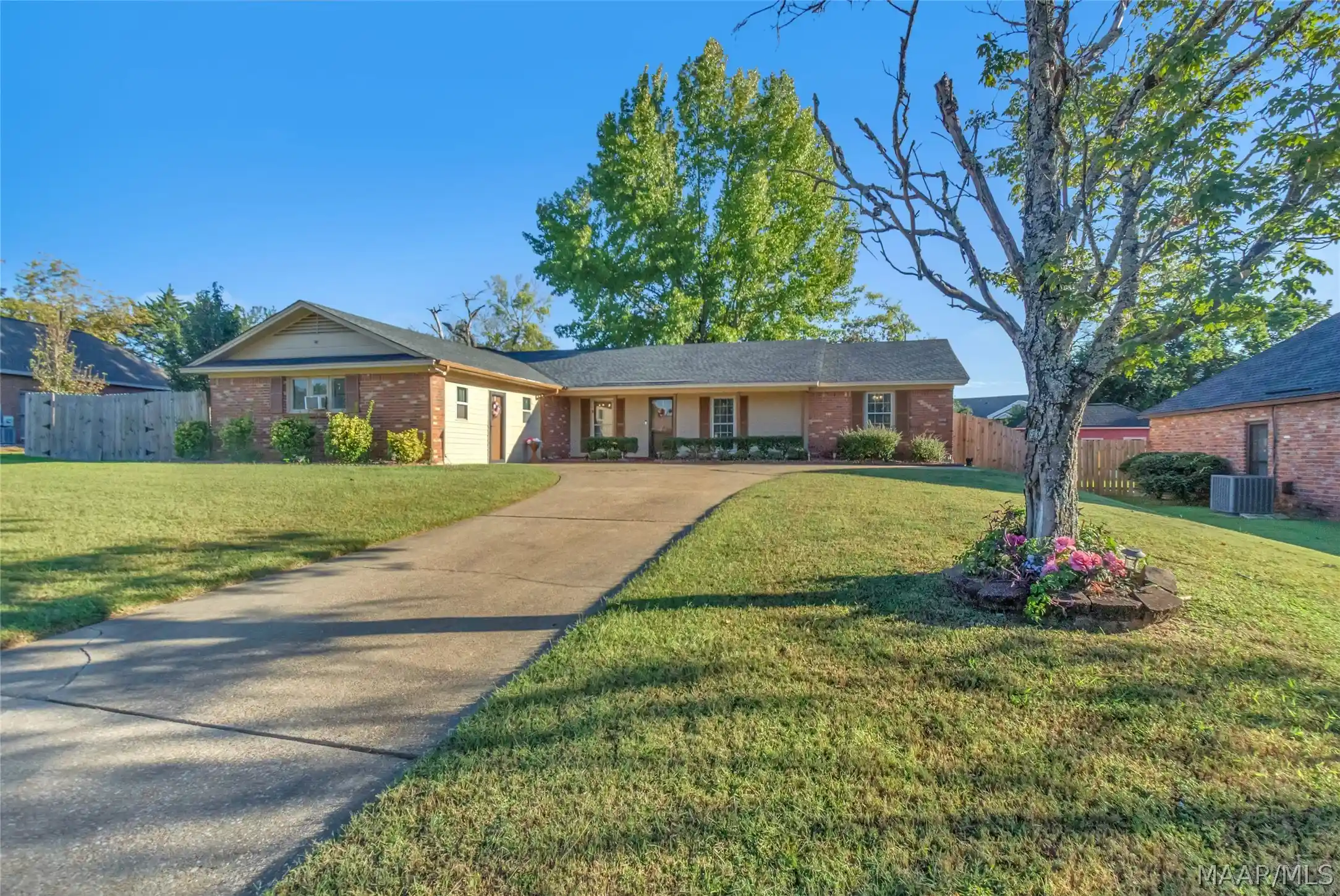 Single family home for sale at 3856 Rouse Ridge Rd, Montgomery, AL 36111 | MLS# 591119