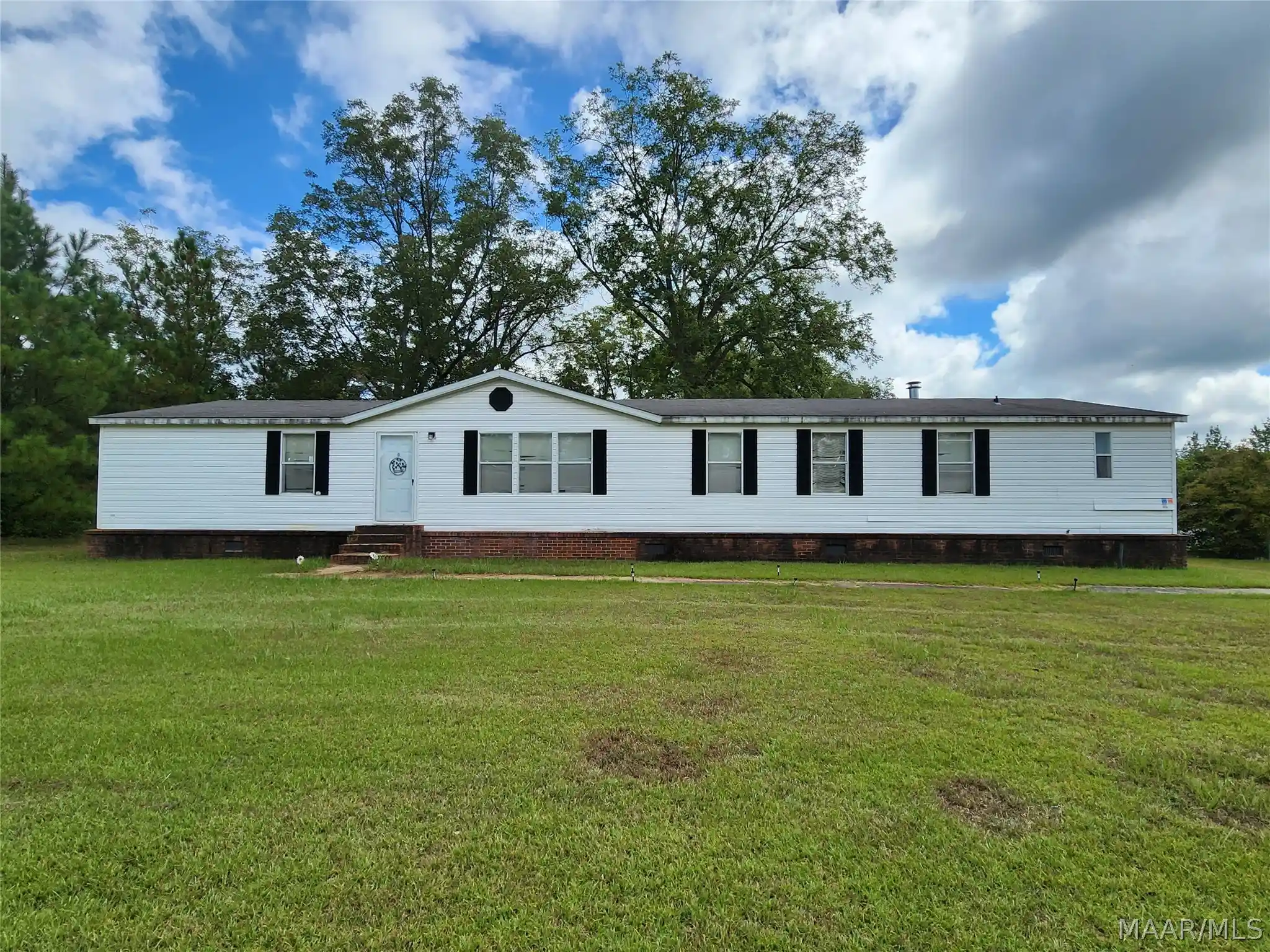 Photo 1 of Single family home for sale at 1680 County Rd 81, Tuskegee, AL 36083 | MLS# 590939 | Listing updated on 2026-10-11
