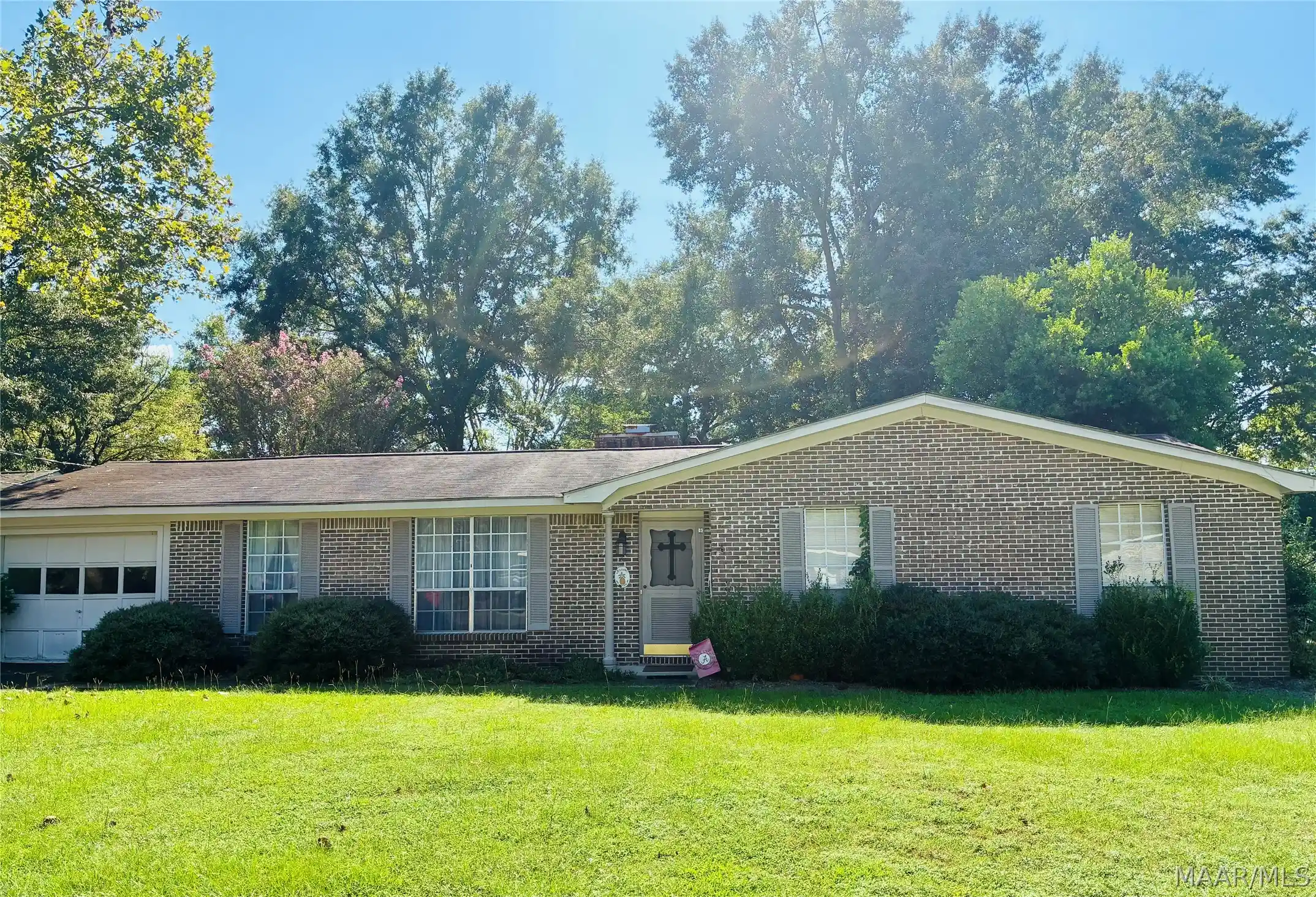 Single family home for sale at 113 Christie Ln, Selma, AL 36701 | MLS# 591072
