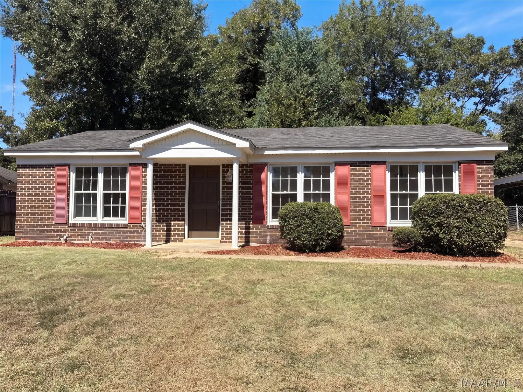 Photo 1 of Single family home for sale at 3327 Loch Hvn Rd, Montgomery, AL 36109 | MLS# 591154 | Listing updated on 2026-10-20