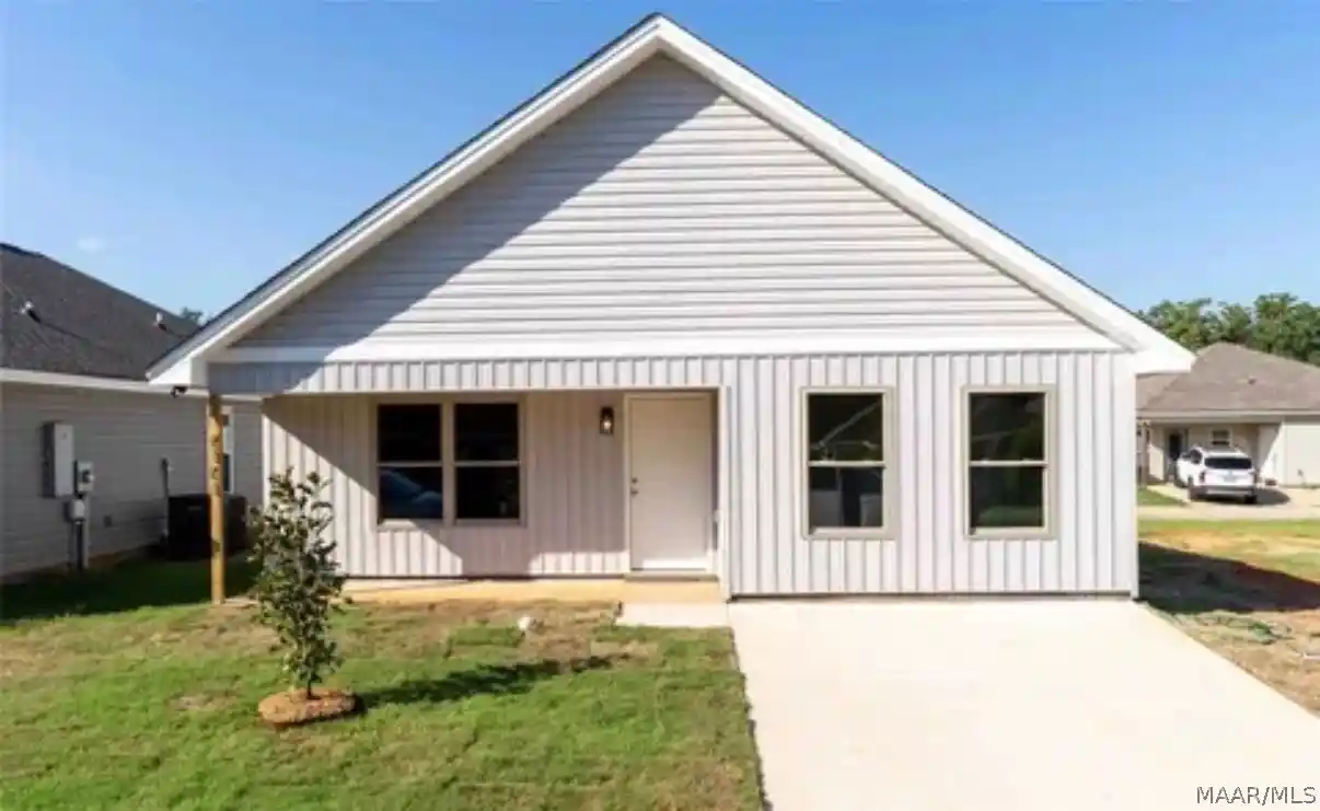 Photo 1 of Single family home for sale at 6101 Burbank Xing Loop, Montgomery, AL 36117 | MLS# 591287 | Listing updated on 2026-10-25