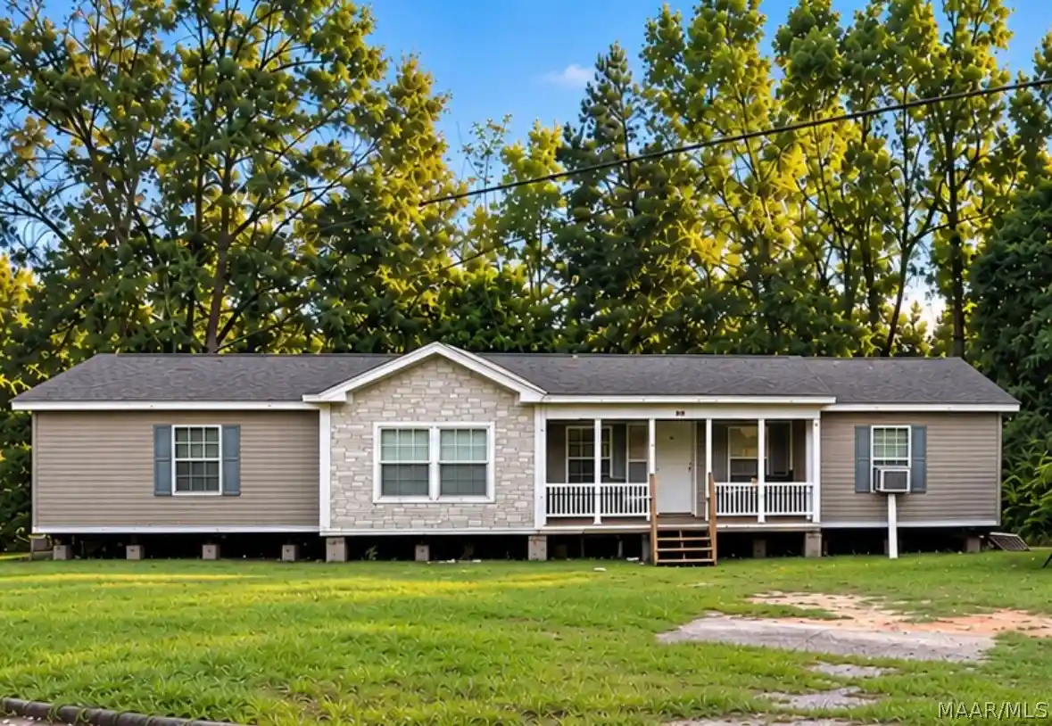 Photo 1 of Manufactured home for sale at 1603 Wheeler St, Tuskegee Institute, AL 36088 | MLS# 591394 | Listing updated on 2026-10-26