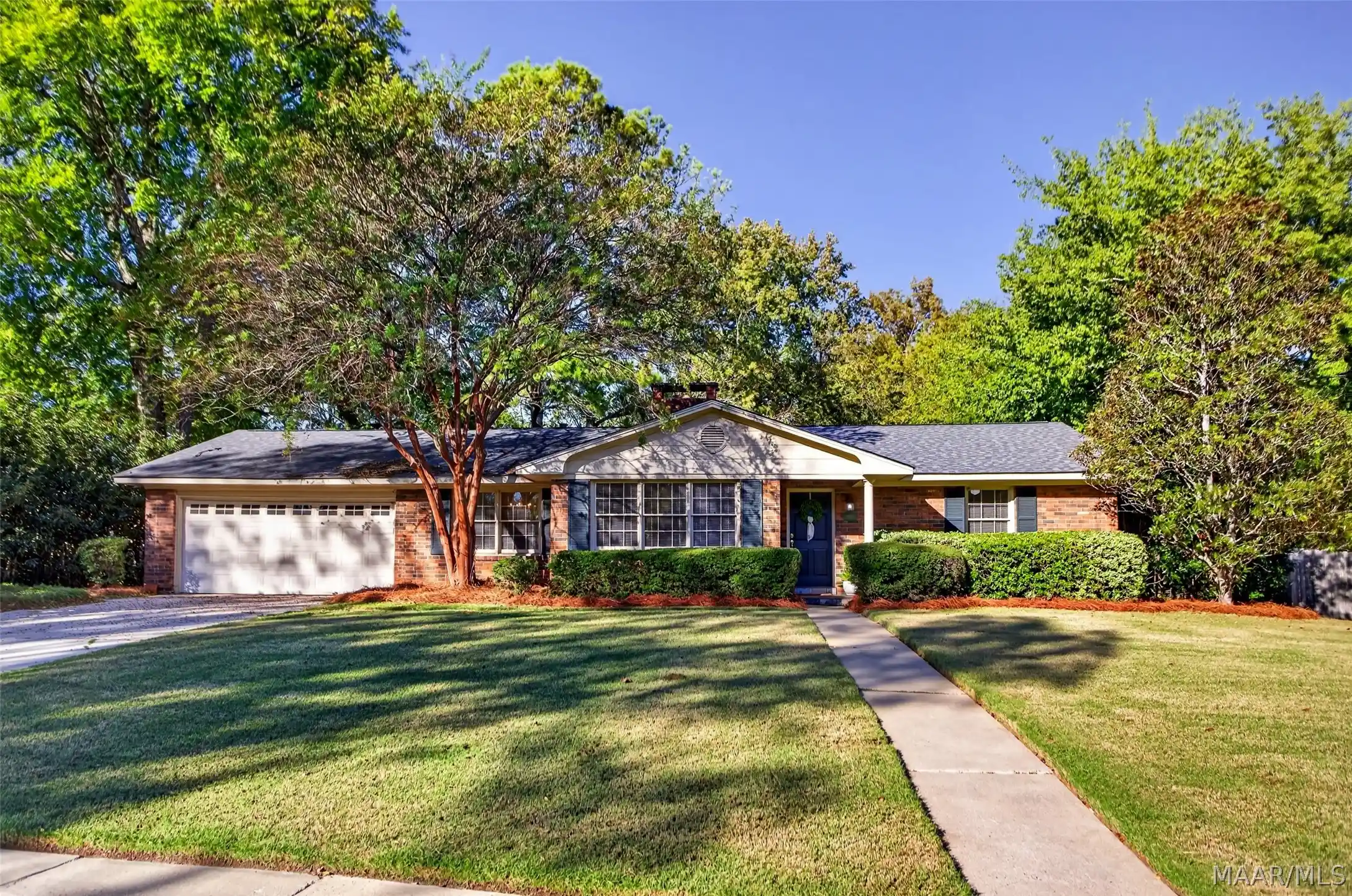 Single family home for sale at 1826 Fairforest Dr, Montgomery, AL 36106 | MLS# 591361