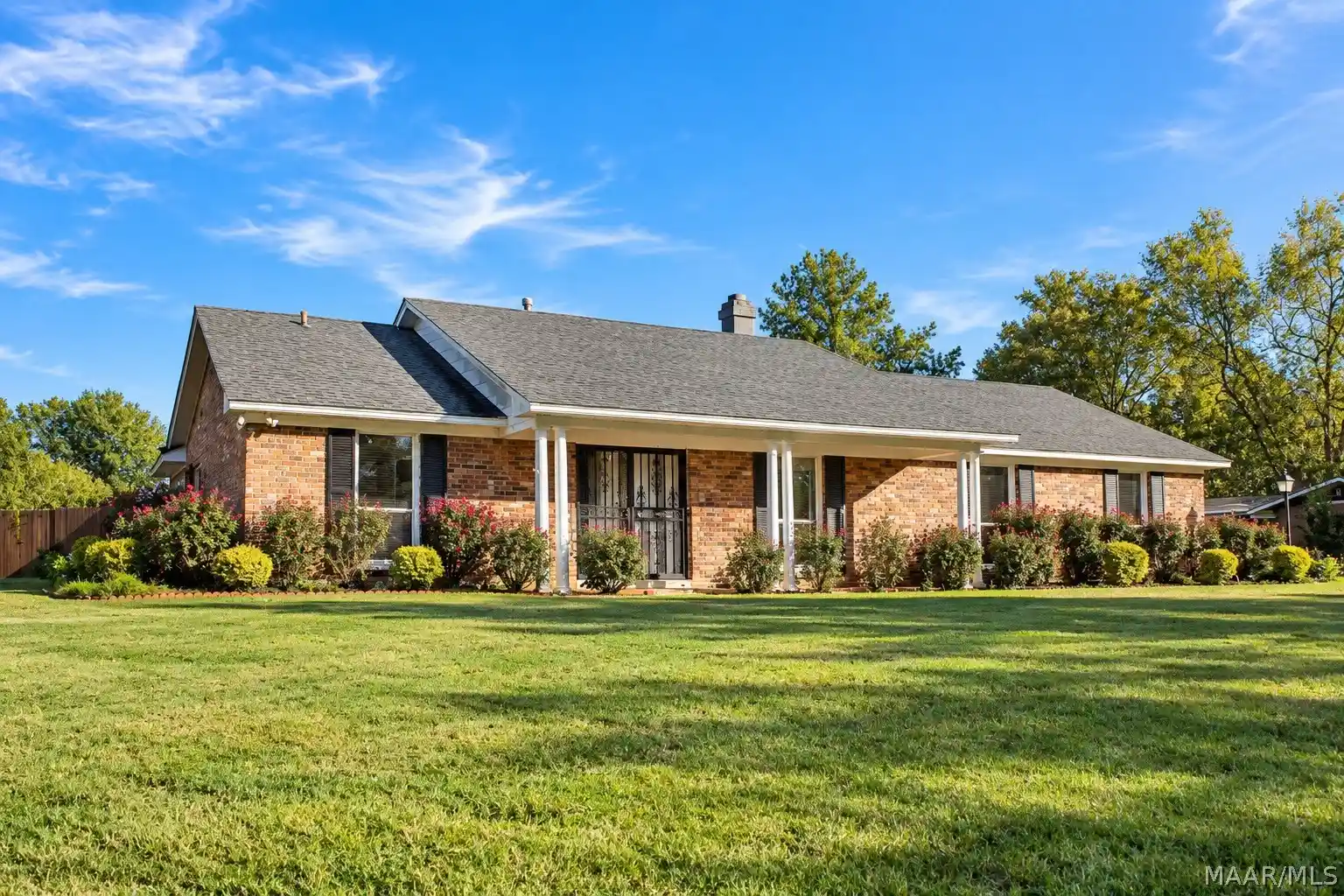 Photo 1 of Single family home for sale at 101 Natchez Ct, Montgomery, AL 36117 | MLS# 591331 | Listing updated on 2026-10-24