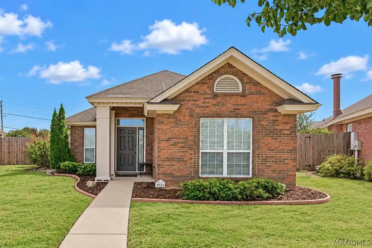 Photo 1 of Single family home for sale at 8924 Asheville Dr, Montgomery, AL 36117 | MLS# 591536 | Listing updated on 2026-10-29