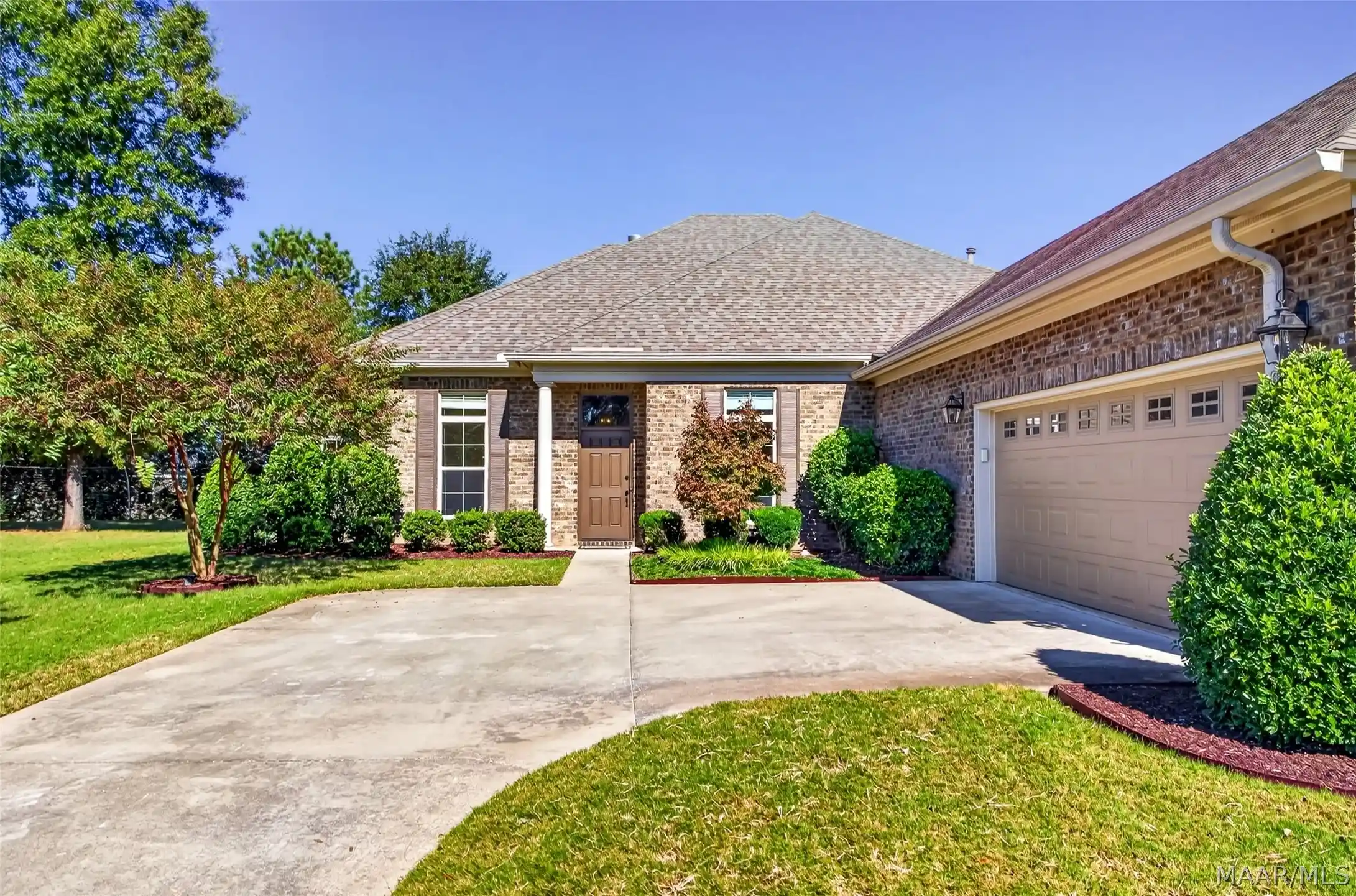 Single family home for sale at 9400 Crescent Lodge Cir, Pike Road, AL 36064 | MLS# 591567
