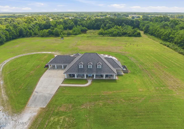 2nd image of 16052 Louisiana 26, Jennings, LA 70546 | MLS# 2600007131