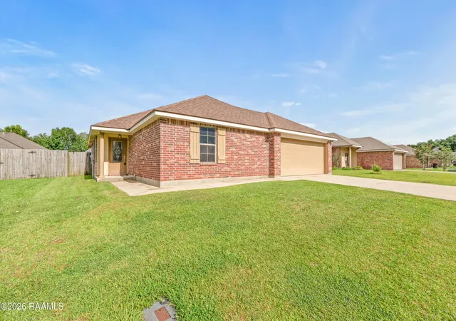 Homes for sale in Duson, LA | 217 Stoneburg Dr, Duson, LA 70529 | MLS# 2600004685