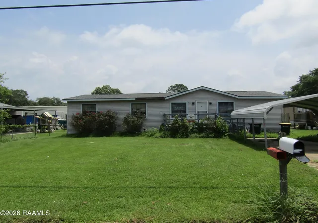 Homes for sale in New Iberia, LA | 503 Texaco St, New Iberia, LA 70563 | MLS# 2600005517