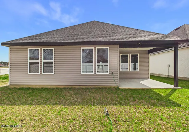 33rd image of 107 Acadian Falls Dr, Broussard, LA 70518 | MLS# 2600004641