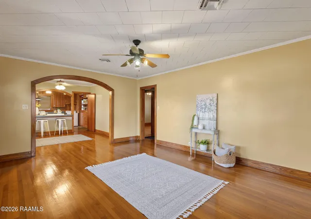 image of 206 S Martin Luther King Jr Dr, Saint Martinville, LA 70582 | MLS# 2600006715