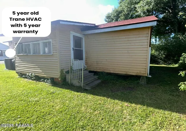 Photo 2 of Single family home for sale at 306 S Severin St, Erath, LA 70533 | MLS# 2600003441 | Listing updated on 2026-08-12