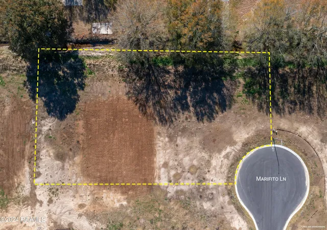1st image of 117 Marifito Ln, Lafayette, LA 70507 | MLS# 24000392
