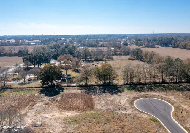 2nd image of 117 Marifito Ln, Lafayette, LA 70507 | MLS# 24000392