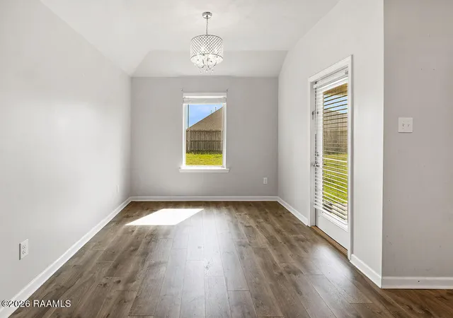 Photo 3 of Sale Pending at 310 Colt Ln, Lafayette, LA 70507 | MLS# 2500006072 | Listing updated on 2026-09-18