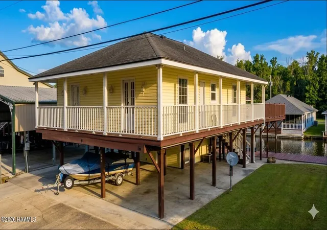 Homes for sale in Pierre Part, LA | 249 Eagle Point Dr, Pierre Part, LA 70339 | MLS# 2600002735