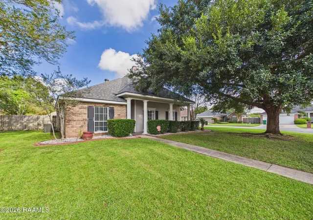 Photo 1 of Sale Pending at 119 Tulip Tree Ln, Broussard, LA 70518 | MLS# 2600008182 | Listing updated on 2026-09-04