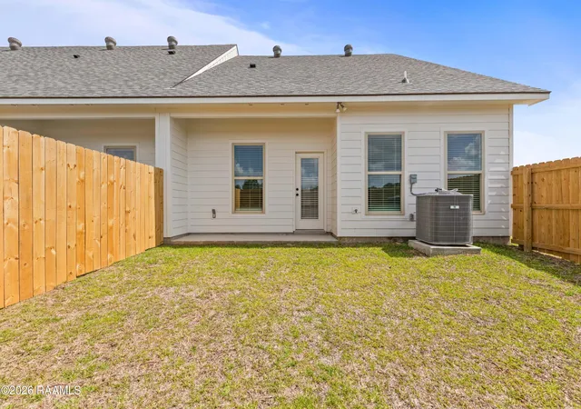 15th image of 103 Maplebrook Wy, Youngsville, LA 70592 | MLS# 2600002551