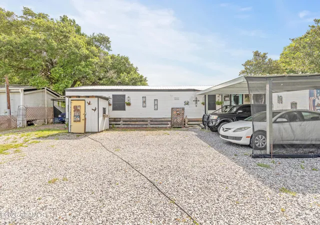 4th image of 2497 Atchafalaya River Hwy, Breaux Bridge, LA 70517 | MLS# 2600005777