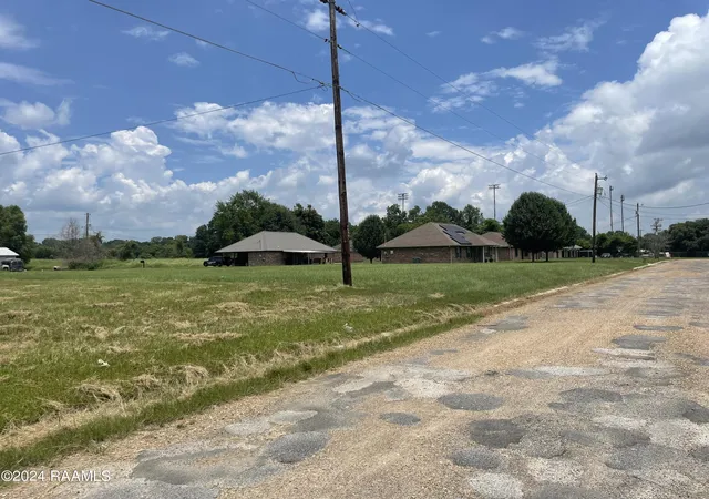 Photo 3 of Land for sale at Tbd Emerson Ln, Opelousas, LA 70570 | MLS# 24006250 | Listing updated on 2026-07-14