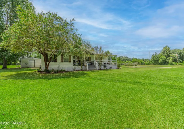 Photo 3 of Manufactured home for sale at 540 Saint Clair Rd, Breaux Bridge, LA 70517 | MLS# 2600007761 | Listing updated on 2026-09-18