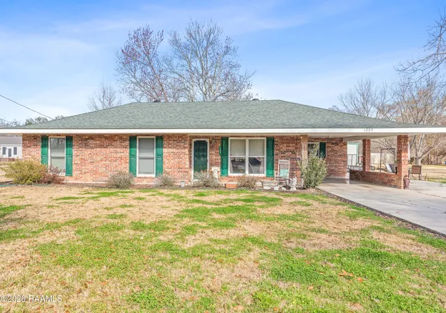 Homes for sale in Breaux Bridge, LA | 1235 Grand Anse Hwy, Breaux Bridge, LA 70517 | MLS# 2600001131