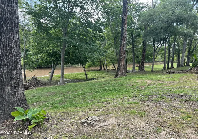 3rd image of 500 Degeyter Rd #L, Breaux Bridge, LA 70517 | MLS# 23004496