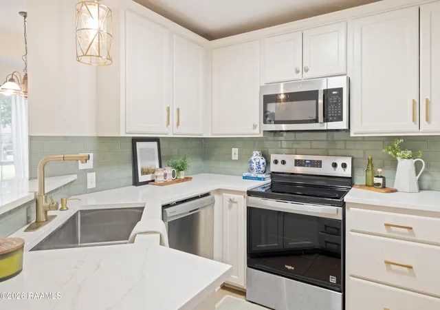 3rd image of 134 Edie Ann Dr, Lafayette, LA 70508 | MLS# 2600006143