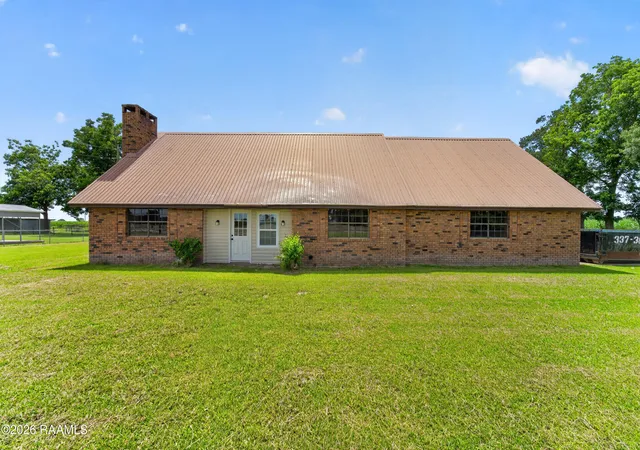 Homes for sale in New Iberia, LA | 4104 Norris Rd, New Iberia, LA 70560 | MLS# 2600004634