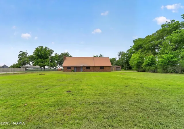 Homes for sale in New Iberia, LA | 4104 Norris Rd, New Iberia, LA 70560 | MLS# 2600004634