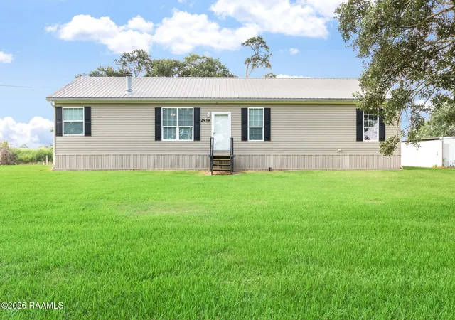 Photo 1 of Manufactured home for sale at 2939 W Aladin Rd, Erath, LA 70533 | MLS# 2600008149 | Listing updated on 2026-09-09