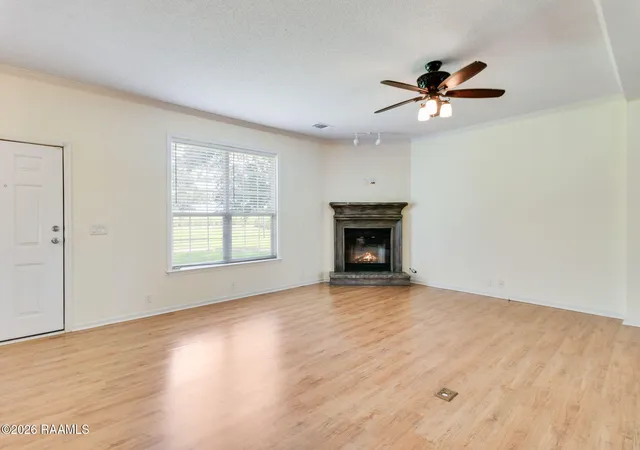 Photo 3 of Manufactured home for sale at 2939 W Aladin Rd, Erath, LA 70533 | MLS# 2600008149 | Listing updated on 2026-09-09
