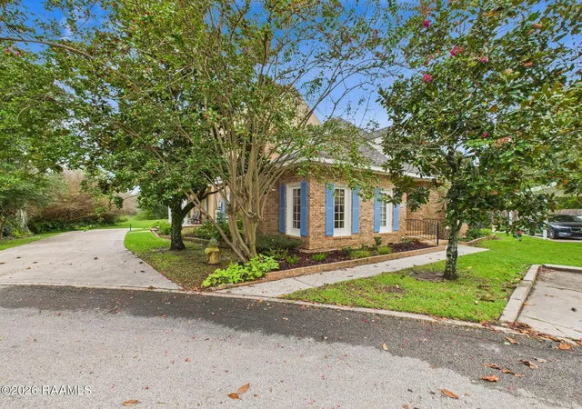 4th image of 523 Esplanade Dr, Lafayette, LA 70508 | MLS# 2600007904