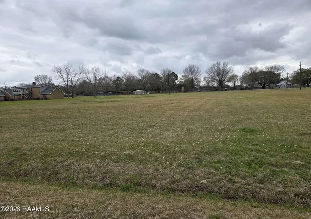 Homes for sale in Rayne, LA | 22 E Harrop St, Rayne, LA 70578 | MLS# 2600006009