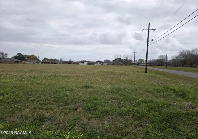 Homes for sale in Rayne, LA | 22 E Harrop St, Rayne, LA 70578 | MLS# 2600006009