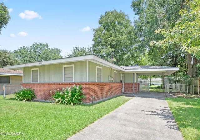 Photo 1 of Single family home for sale at 606 Prioux St, New Iberia, LA 70563 | MLS# 2600006906 | Listing updated on 2026-09-09