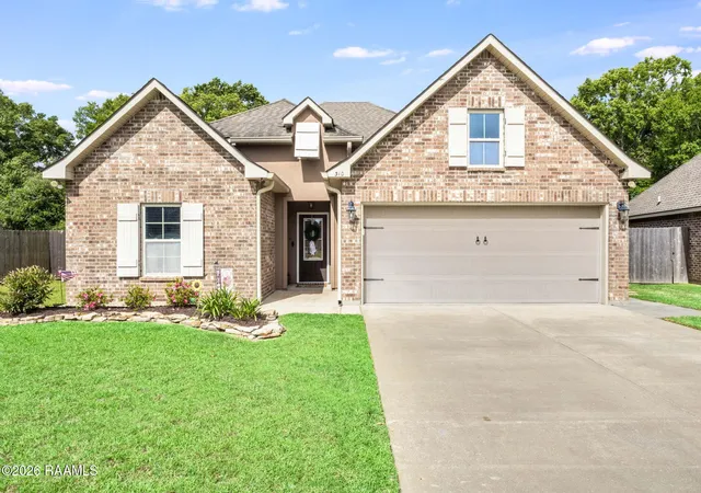 Single family home for sale at 310 Rocky Ridge St, Youngsville, LA 70592 | MLS# 2600002904