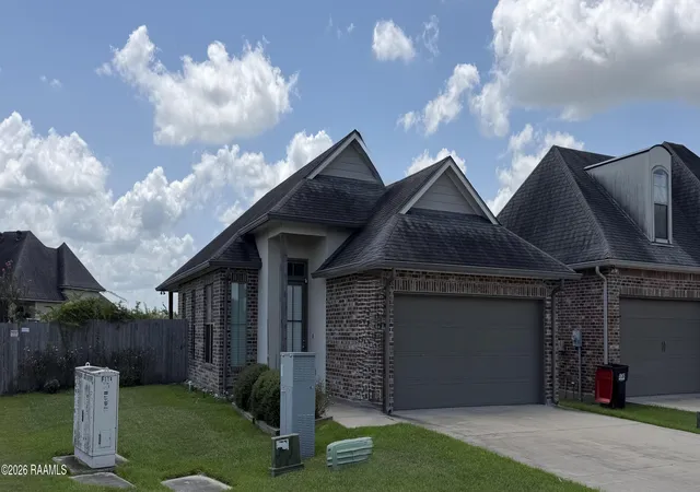 1st image of 112 Meadow Gate Dr, Lafayette, LA 70508 | MLS# 2600007111