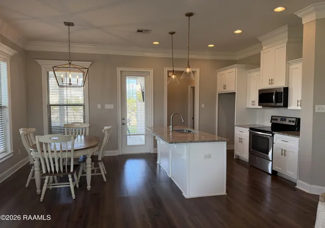 4th image of 112 Meadow Gate Dr, Lafayette, LA 70508 | MLS# 2600007111