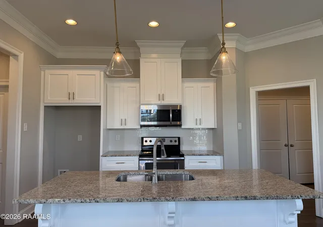 5th image of 112 Meadow Gate Dr, Lafayette, LA 70508 | MLS# 2600007111