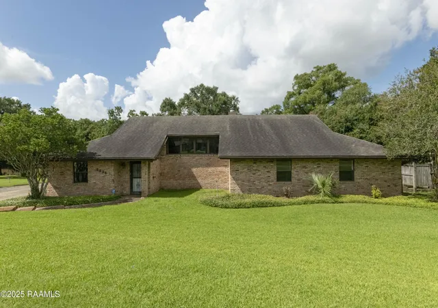 1st image of 3936 Bayou Blvd, New Iberia, LA 70563 | MLS# 2500001907