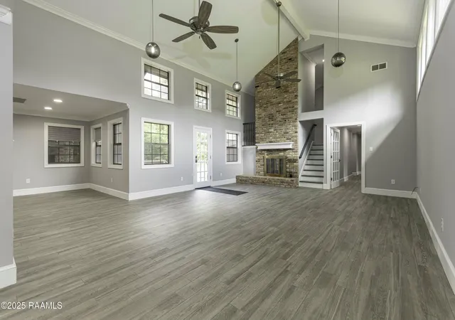 4th image of 3936 Bayou Blvd, New Iberia, LA 70563 | MLS# 2500001907